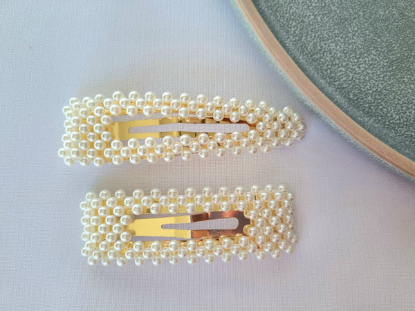 Double Pearl Hairclip Set